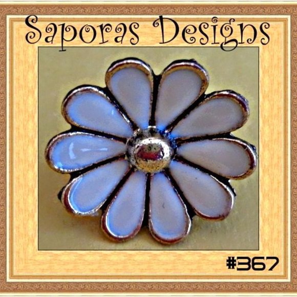 Daisy Design Antique Ring Size 6 & Adjustable To Fit Most Fingers - Picture 1 of 1